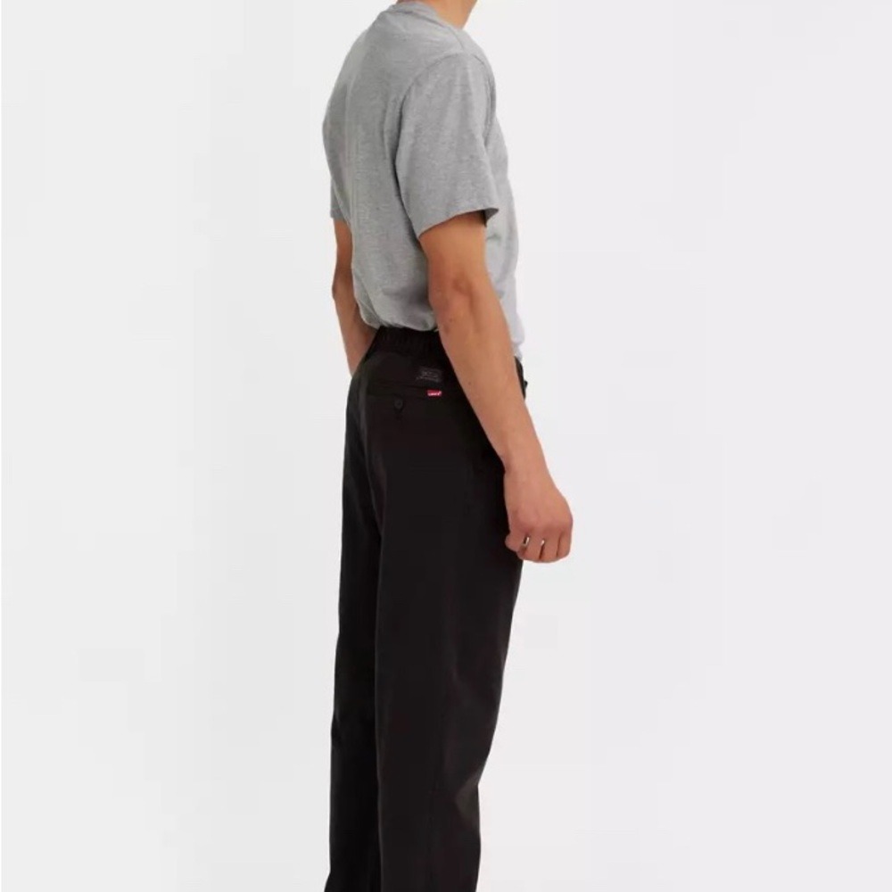 NWT LEVI'S® XX CHINO EZ WAIST TAPER FIT MEN'S
PANTS (Charcoal Grey)